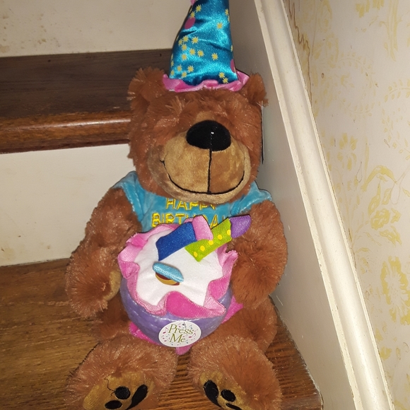 Happy Birthday Teddy Bear Plays The song New - Picture 1 of 3